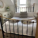Heart Of Gem 4 Bedrooms 6 Beds 2 Bathrooms *