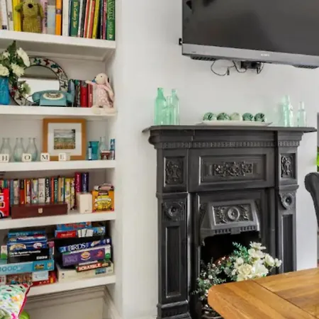 Heart Of Gem 4 Bedrooms 6 Beds 2 Bathrooms Casa de Férias