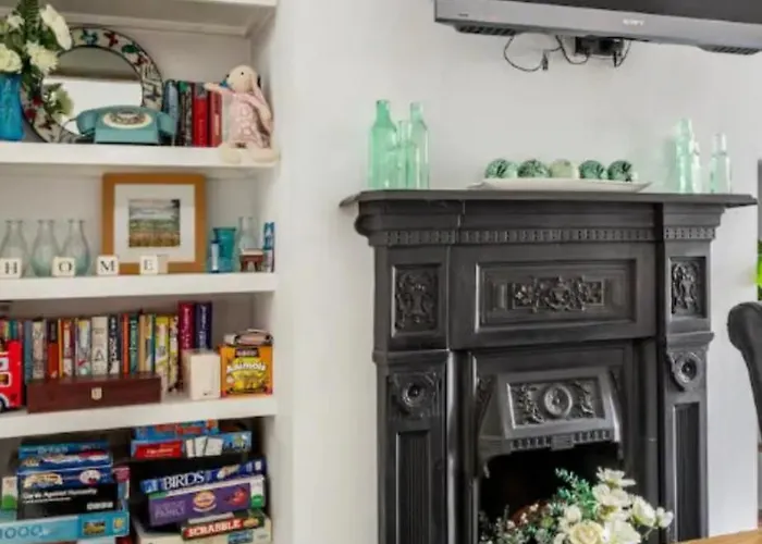 Heart Of Gem 4 Bedrooms 6 Beds 2 Bathrooms Hébergement de vacances