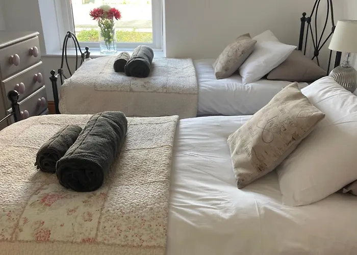 Hébergement de vacances Heart Of Gem 4 Bedrooms 6 Beds 2 Bathrooms *